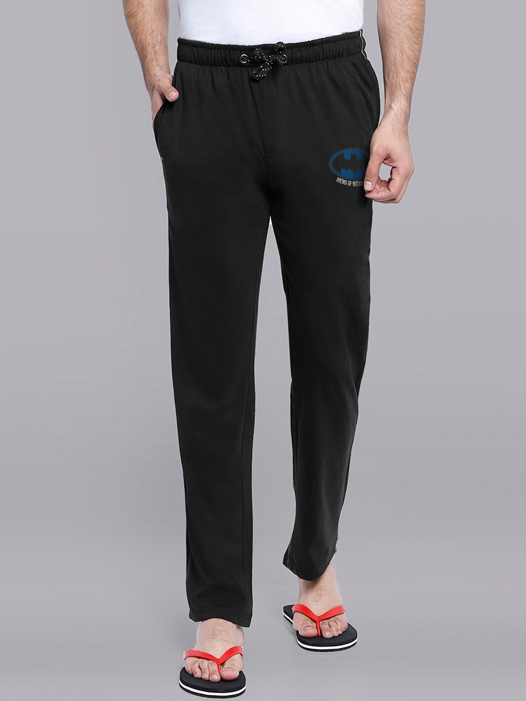 

Free Authority Men Black Batman Featured Cotton Pyjama