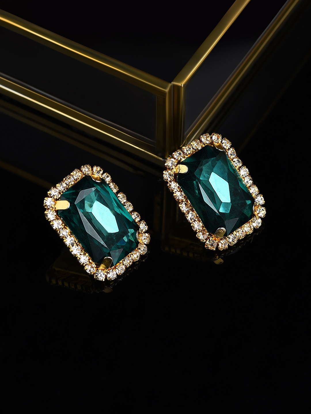 

AMI Gold Plated Green & White Square Studs Earrings