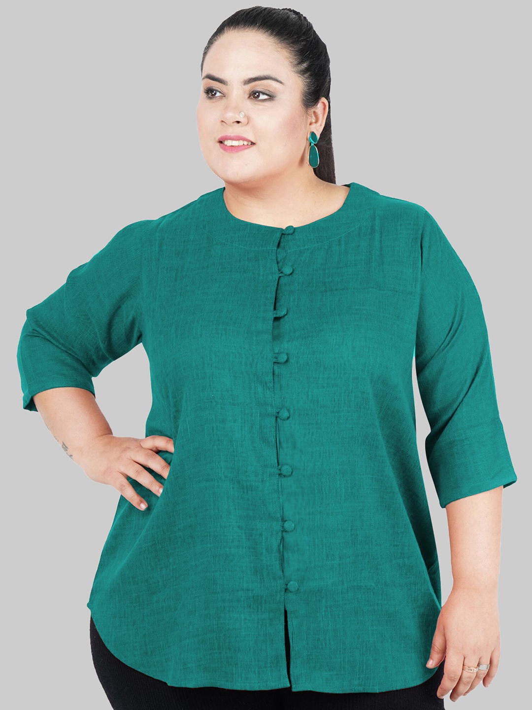 

Indietoga Plus Size Green Solid Cotton Linen Top