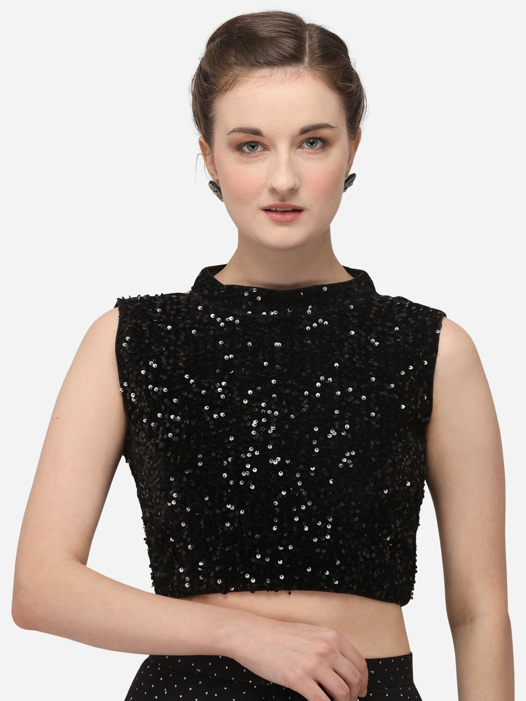 

Amrutam Fab Women Black Embellished Velvet Saree Blouse
