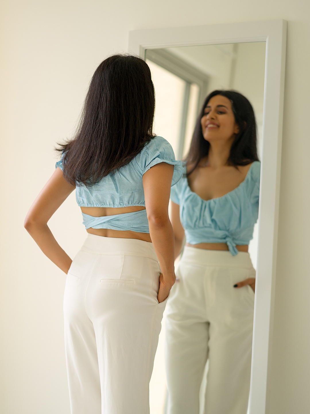 

Athena Women Blue Off-Shoulder Puff Sleeves Linen Bardot Crop Top