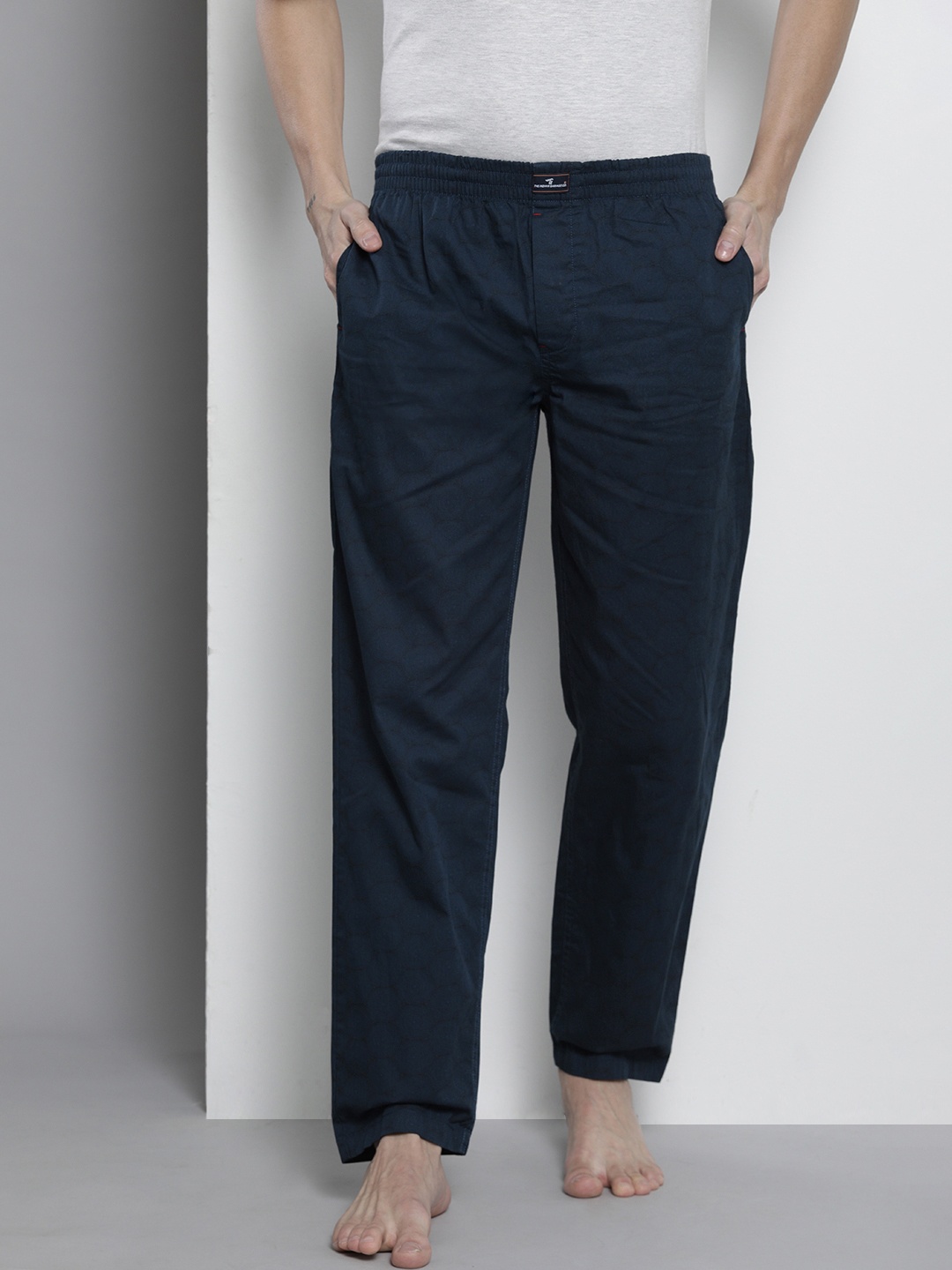 

The Indian Garage Co Men Solid Mid-Rise Cotton Lounge Pants, Navy blue