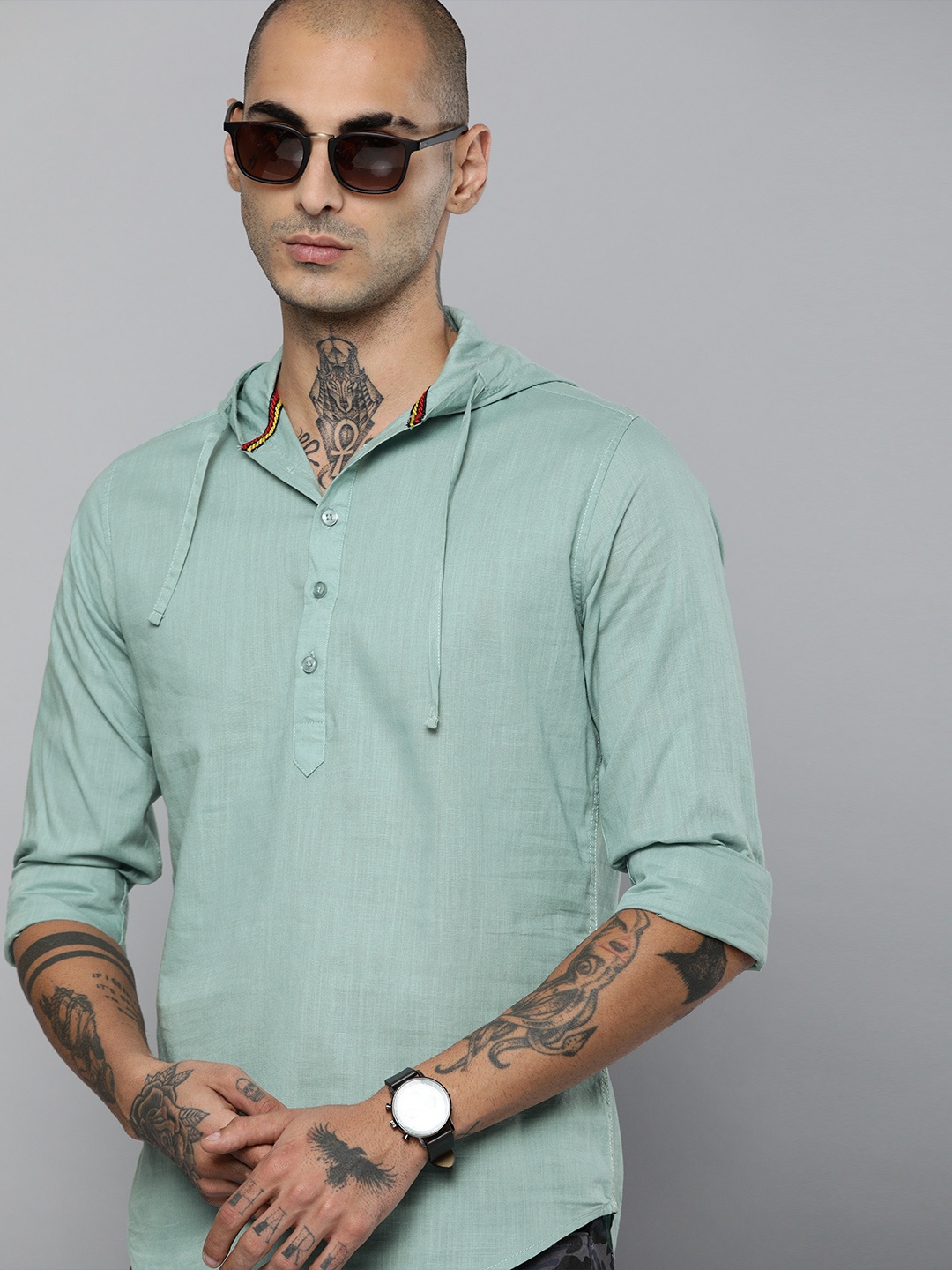 

The Indian Garage Co Men Green Slim Fit Casual Shirt
