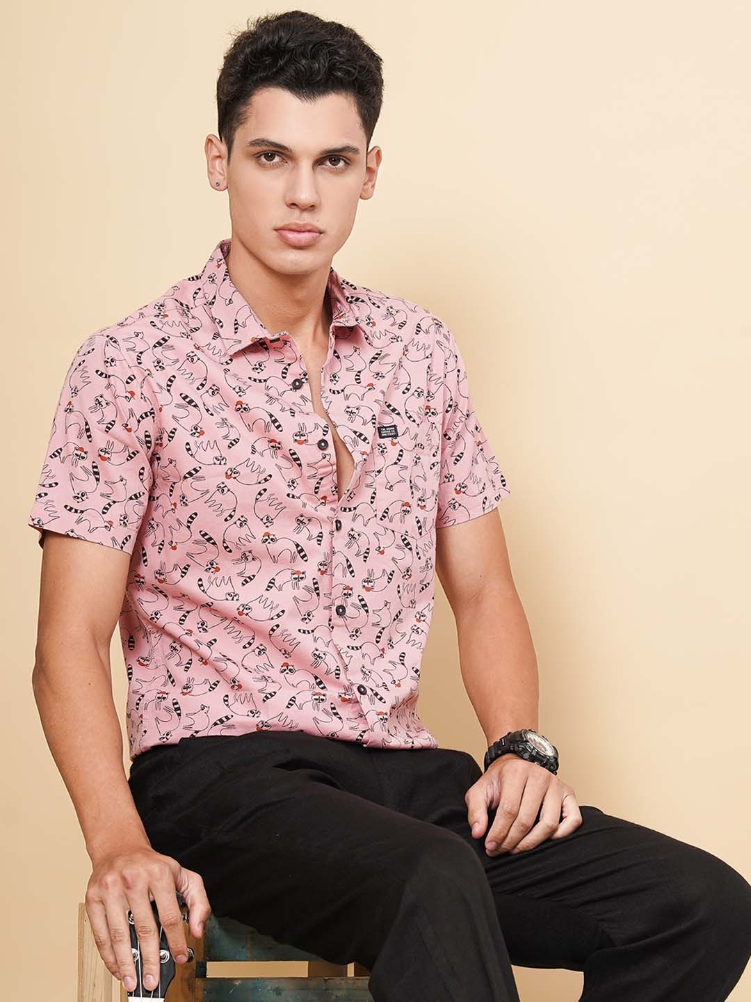 

The Indian Garage Co Men Slim Fit Animal Printed Resortwear Shirt, Pink