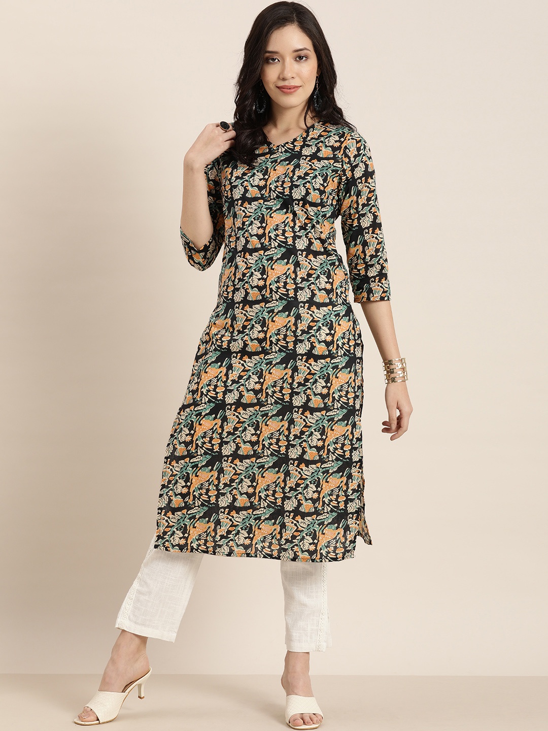 

Sangria Women Black & Beige Ethnic Motifs Printed Kurta
