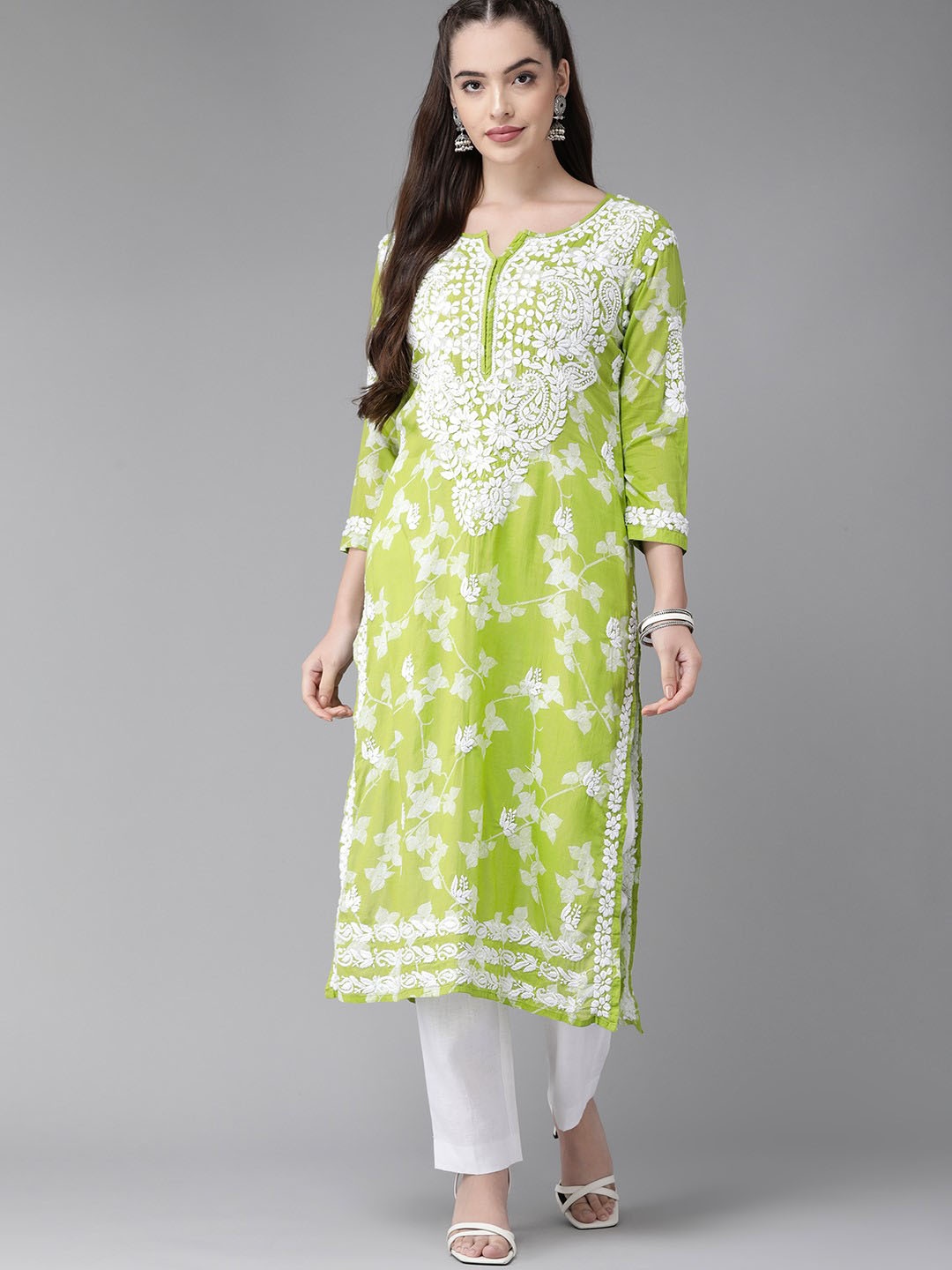 

ADA Women Green & White Cotton Chikankari Hand Embroidered Sustainable Straight Kurta