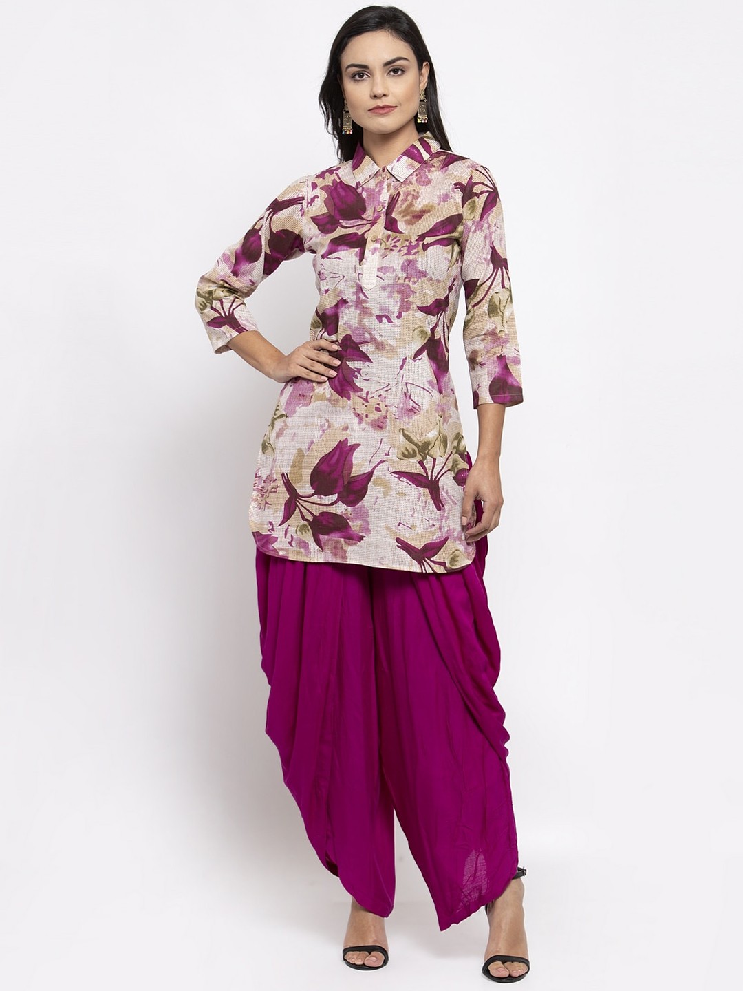 

Jompers Women Purple & Beige Printed Kurta