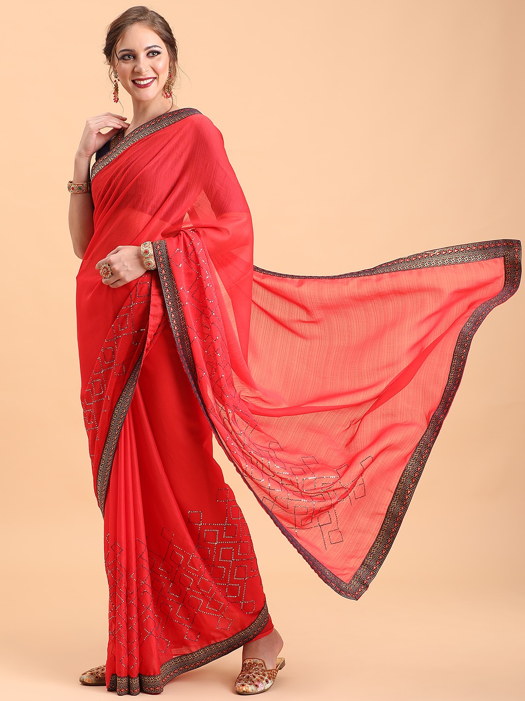 

SangriaRed Silk Blend Geometric Sequinned Saree, Red