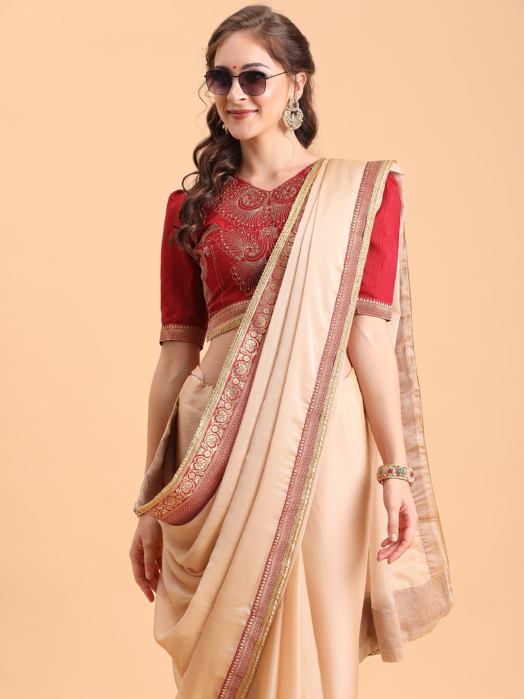 

Sangria Beige & Maroon Zari Silk Blend Saree