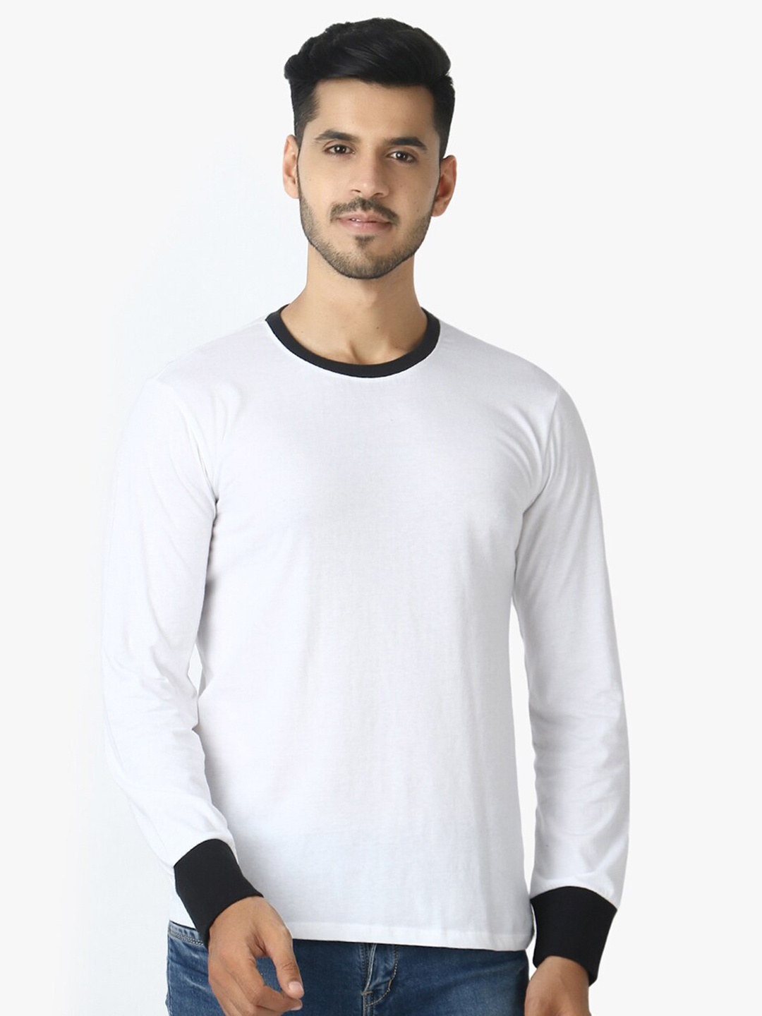 

LE BOURGEOIS Men White Round Neck Long Sleeves T-shirt