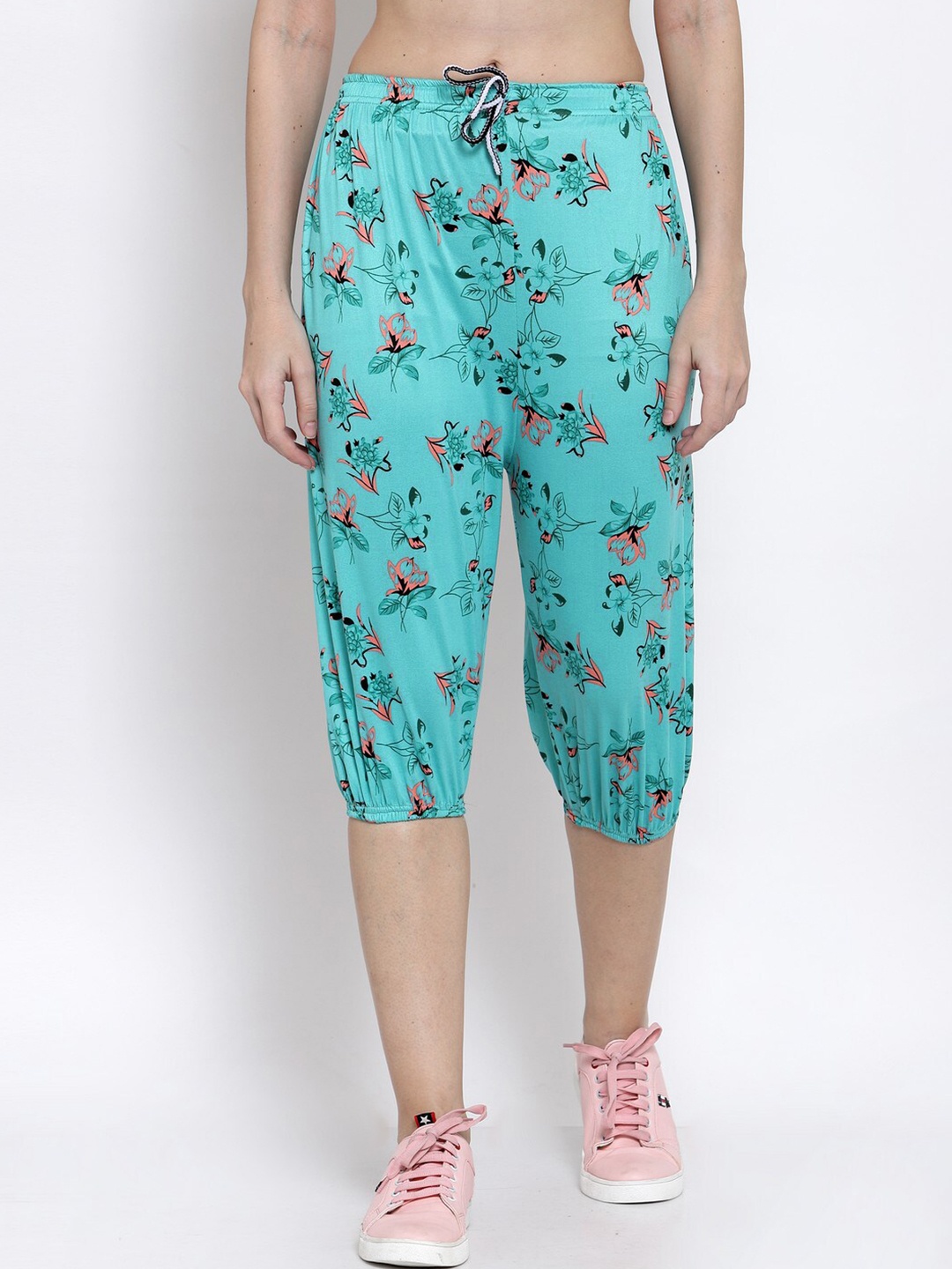 

KLOTTHE Women Turquoise Blue Printed Capris