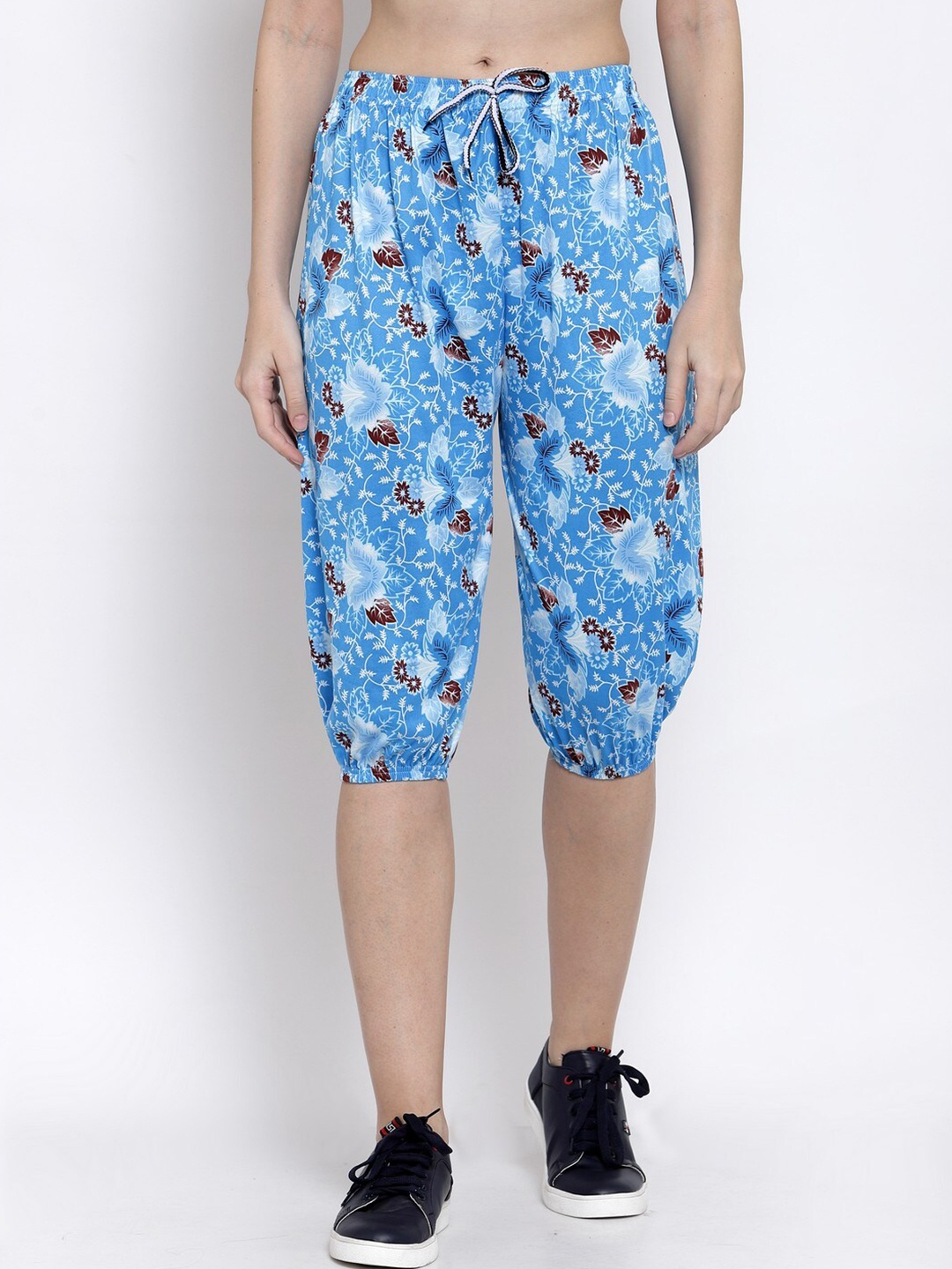 

KLOTTHE Women Blue & Brown Floral Printed Capris