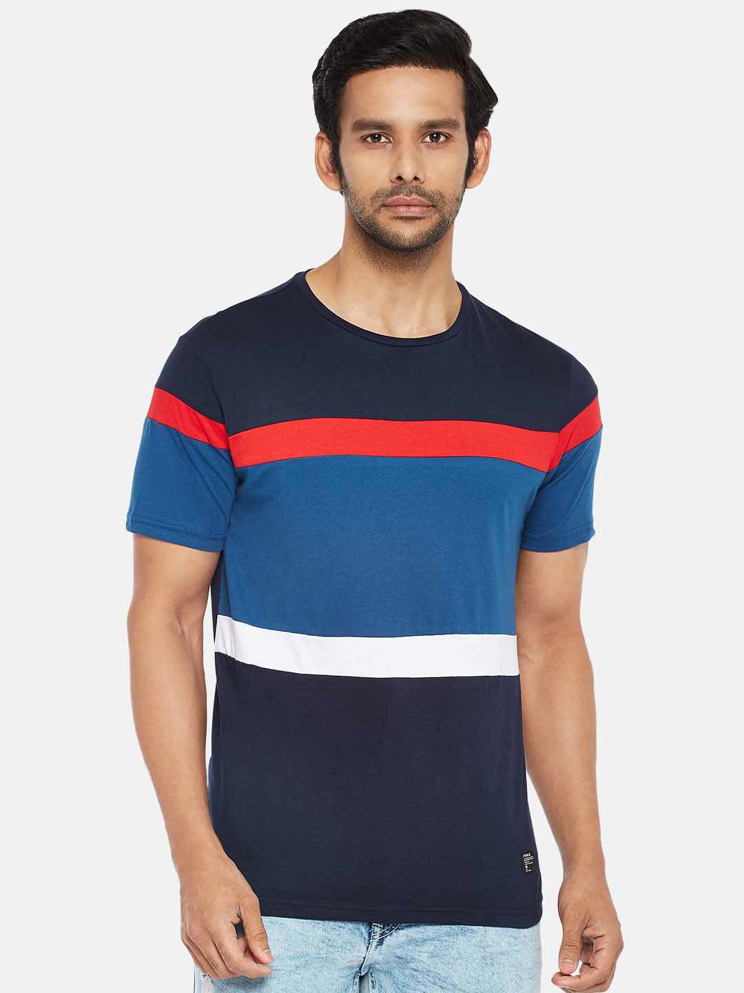 

People Men Navy Blue and Red Colourblocked T-shirt