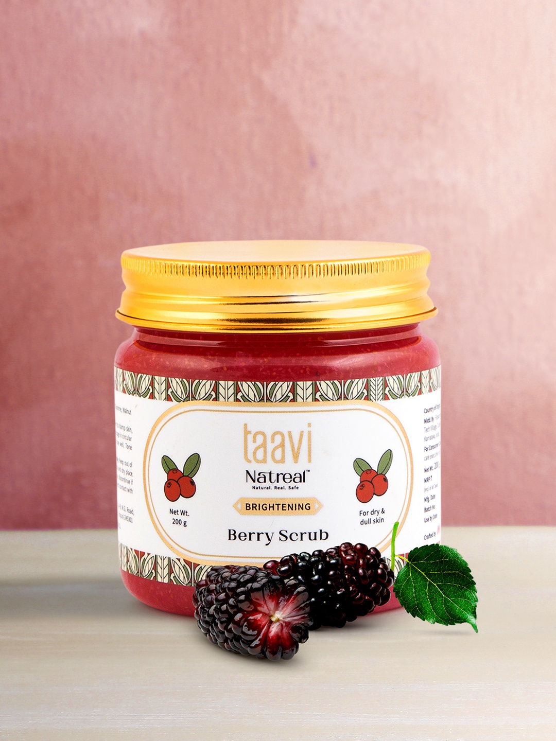 

Taavi Natreal Brightening Sustainable Berry Scrub for Dry & Dull Skin 200 g, Pink