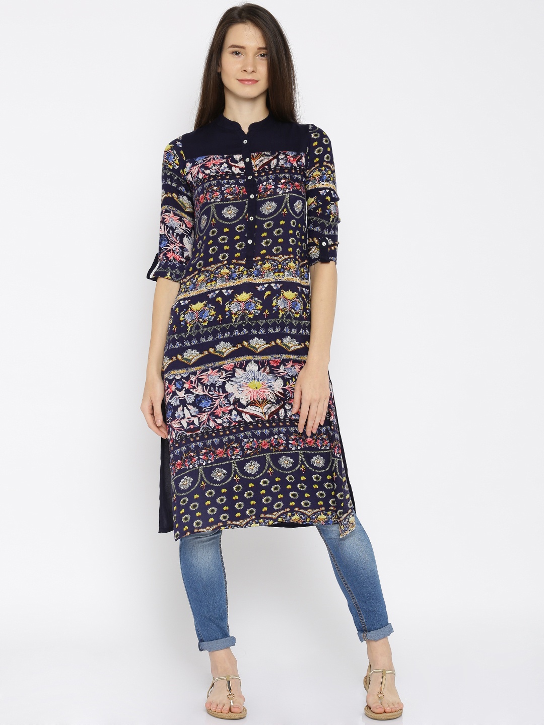

Vishudh Women Navy Printed Straight Kurta, Navy blue