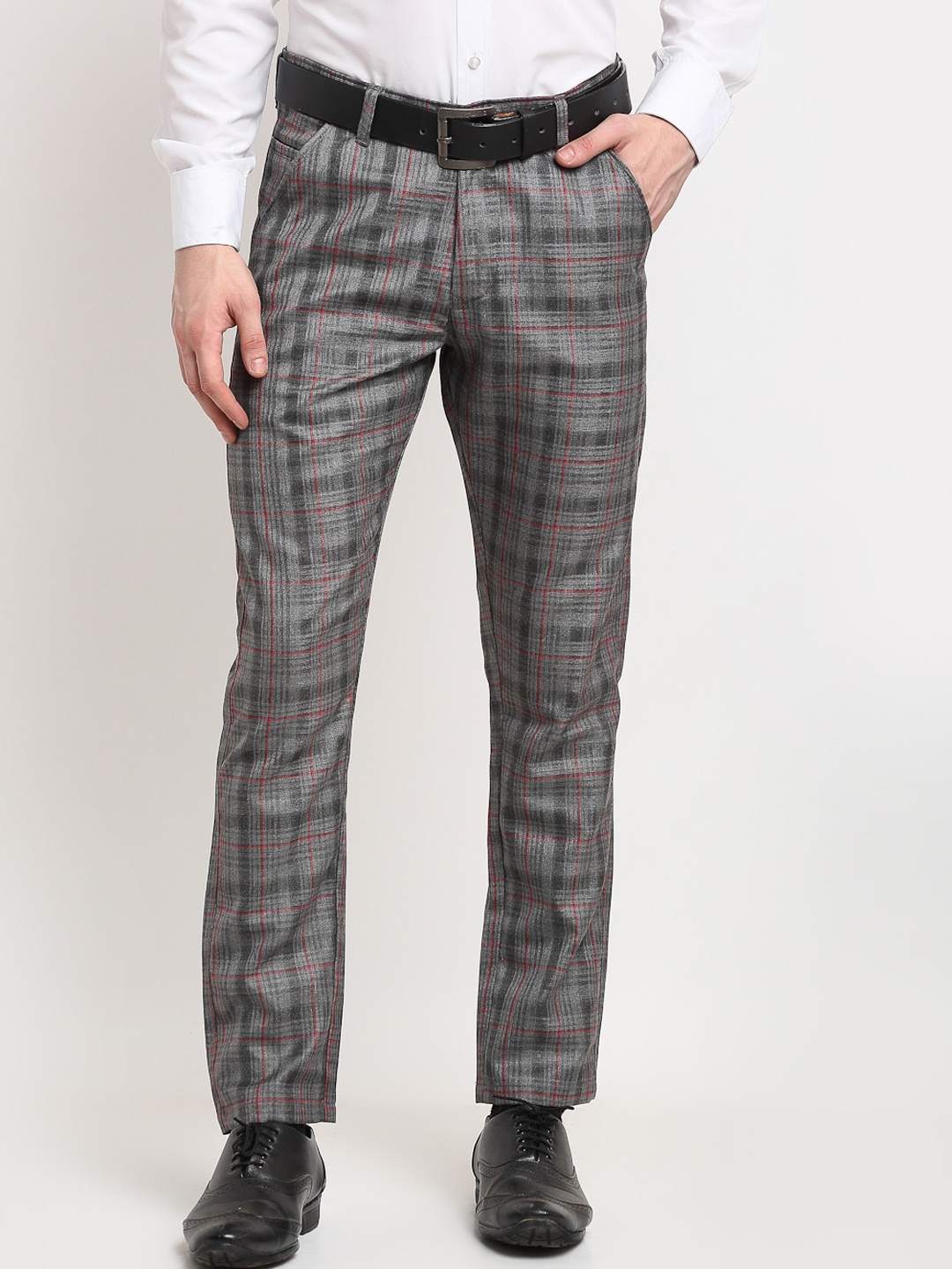 

JAINISH Men Grey & Black Checked Smart Slim Fit Formal Trousers