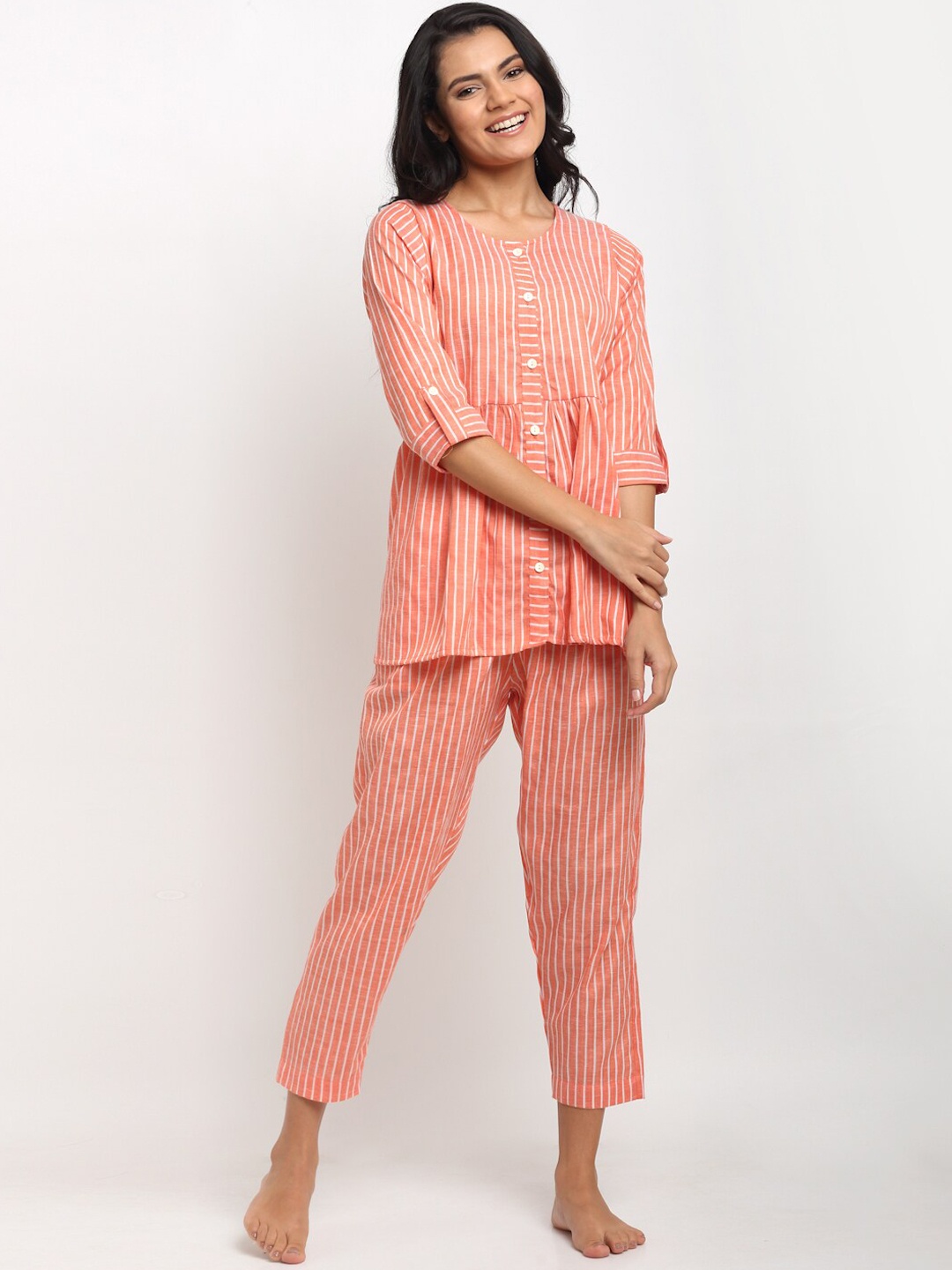 

Aujjessa Women Peach-Coloured & White Striped Night suit