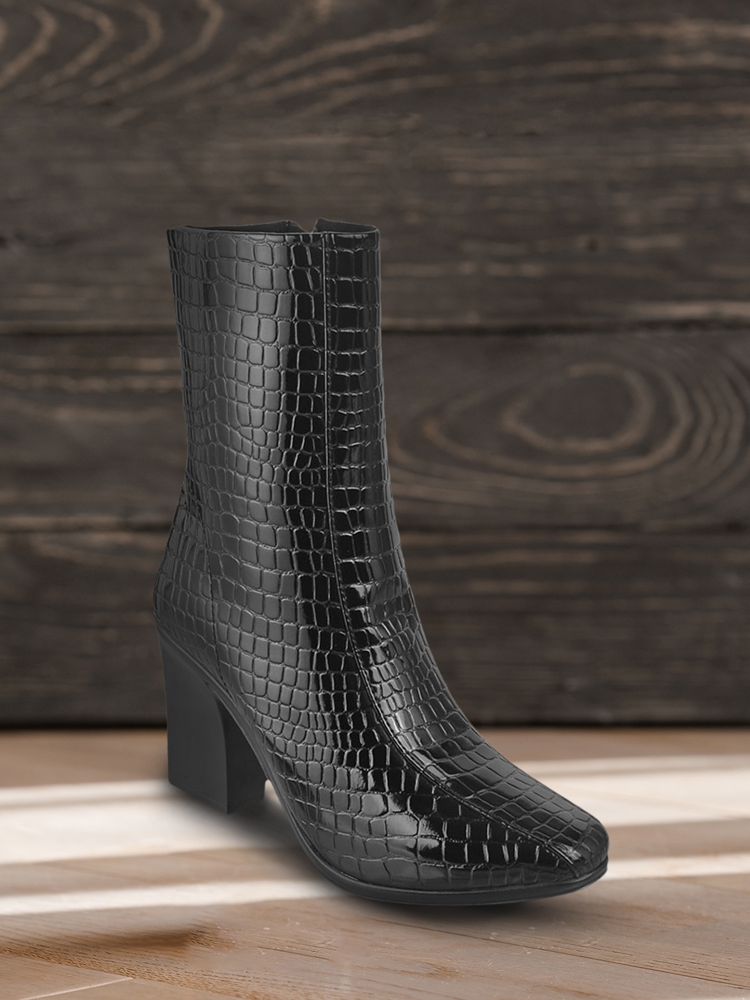 

Catwalk Black Textured Block Heeled Boots