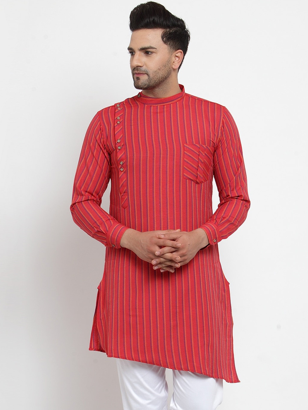 

KLOTTHE Men Red Thread Work Kurta