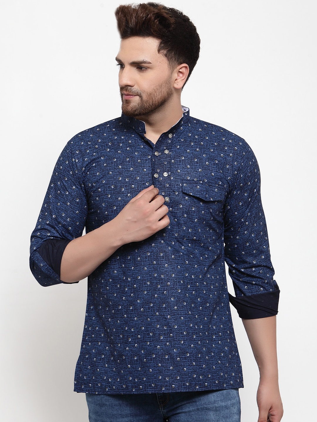 

KLOTTHE Men Navy Blue & Black Geometric Printed Cotton silk Kurta