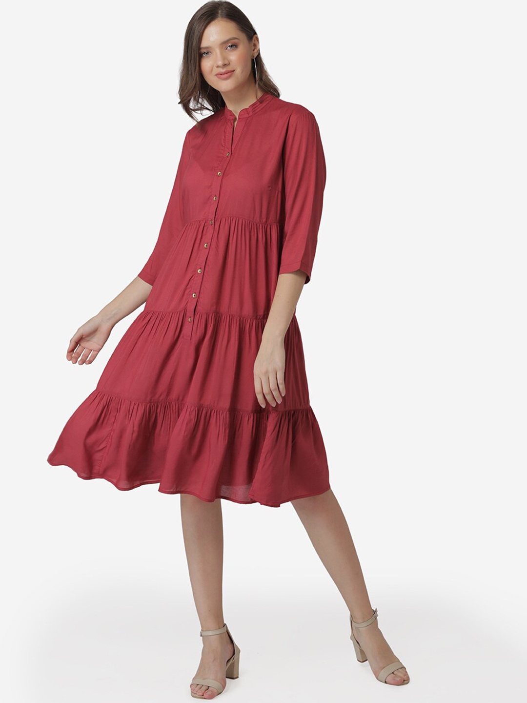 

Modriba Maroon Solid Tiered Pure Cotton Fit & Flare Dress