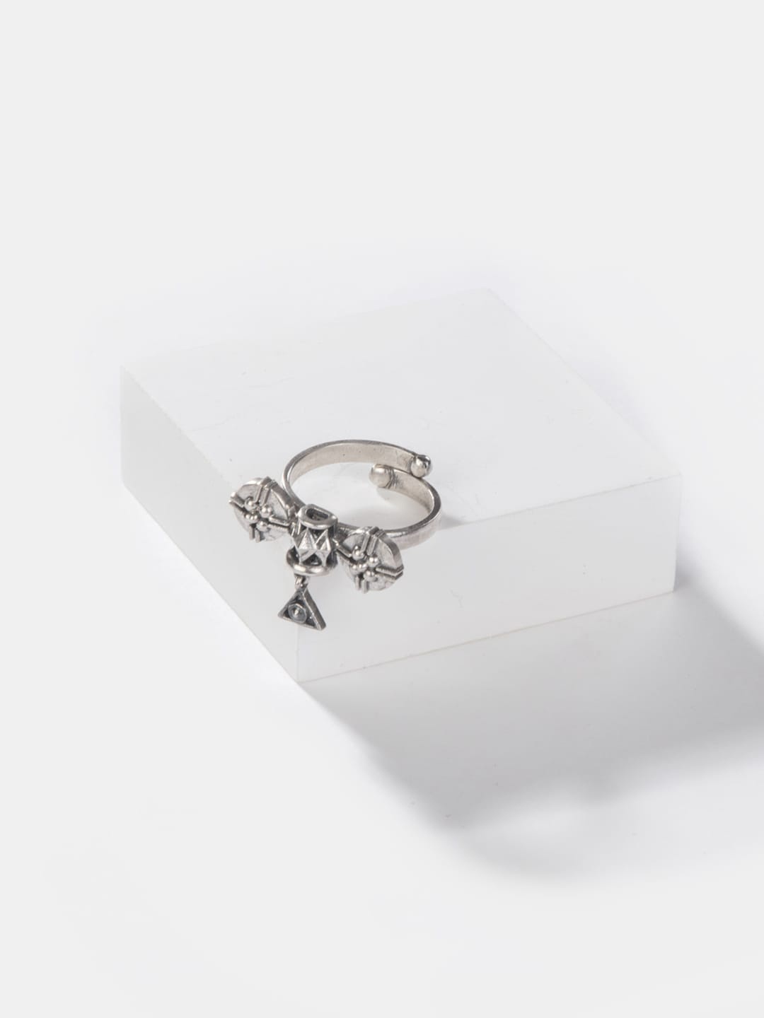 

SHAYA Oxidized Silver-Toned Tribal Hanswi Inspired Charm Adjustable Finger Ring