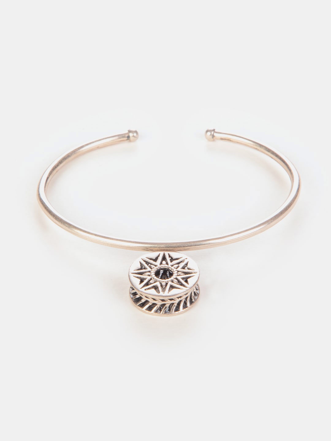 

SHAYA Women Silver-Toned Silver Silver-Plated Cuff Bracelet