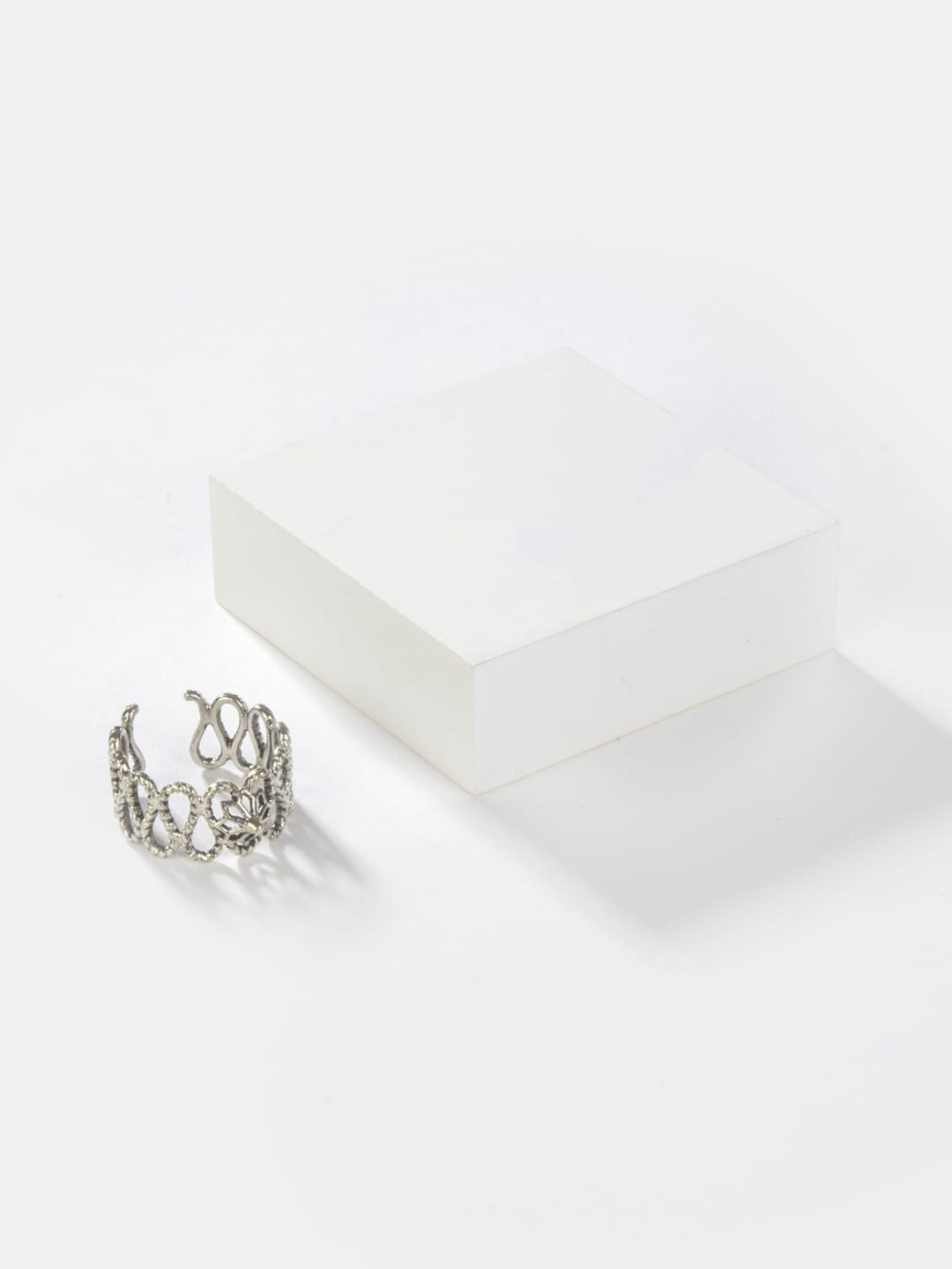 

SHAYA Silver-Toned Oxidised Nagmori Inspired Finger Ring