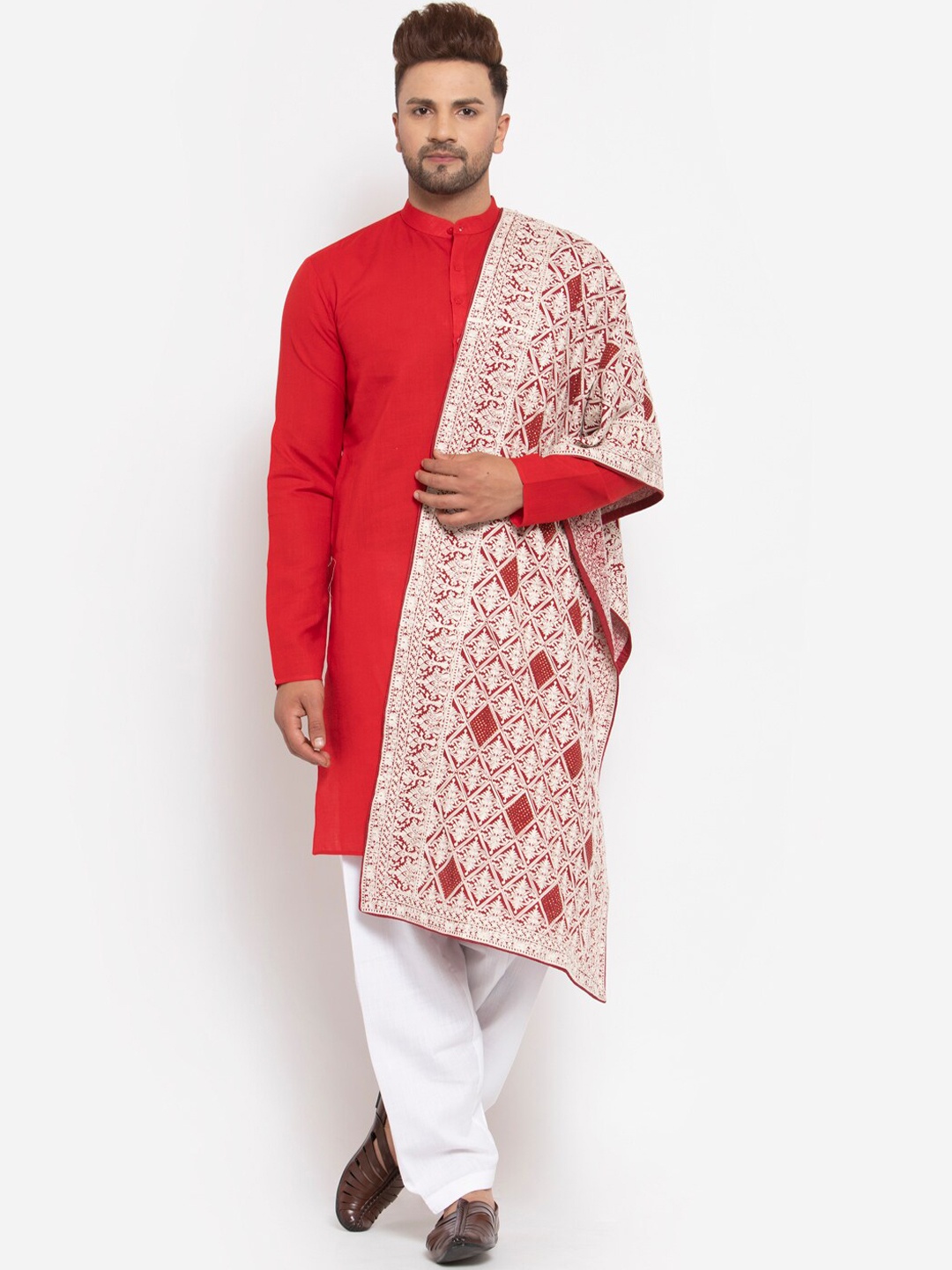 

MAXENCE Men Red Linen Kurta with Salwar & With Dupatta