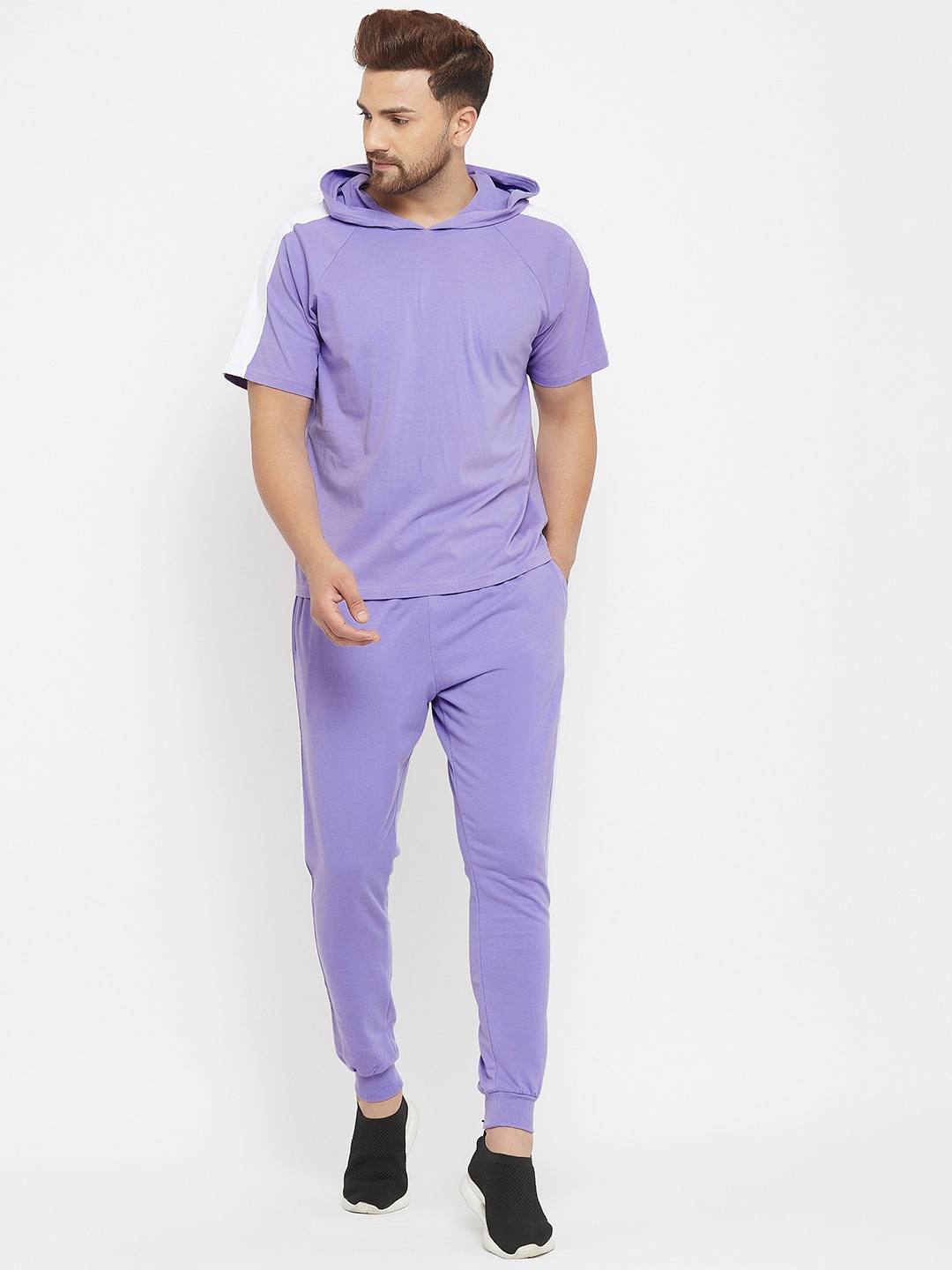 

FUGAZEE Men Purple T-shirt with Trousers