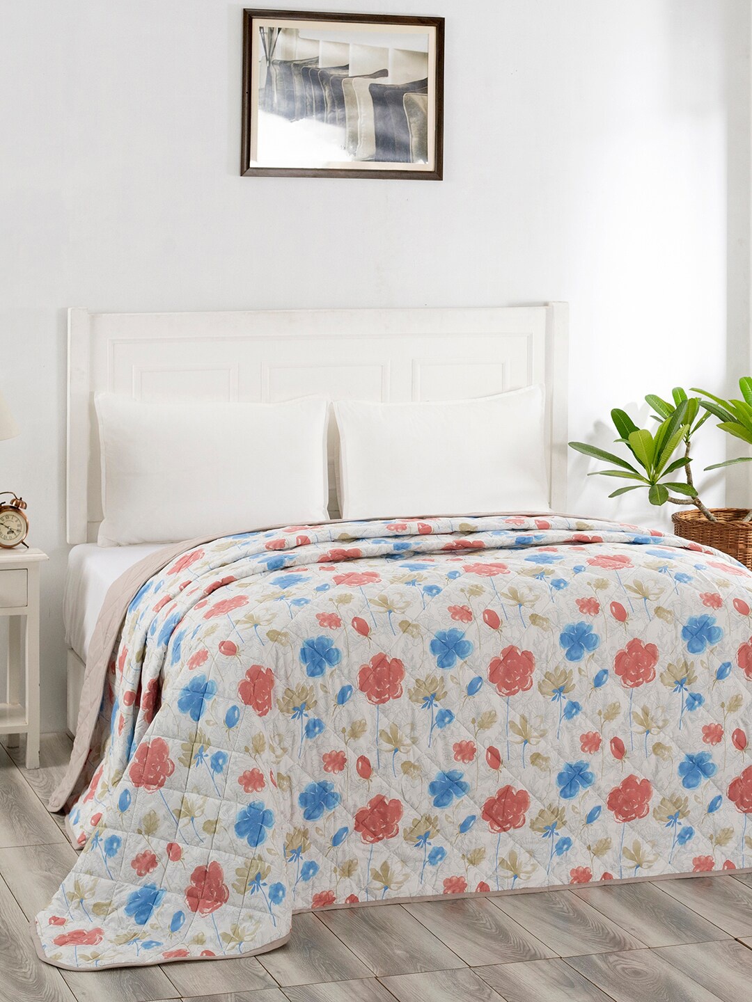 

In-House by maspar Cream-Coloured Floral Summer 110 GSM Cotton Double Bed Quilt