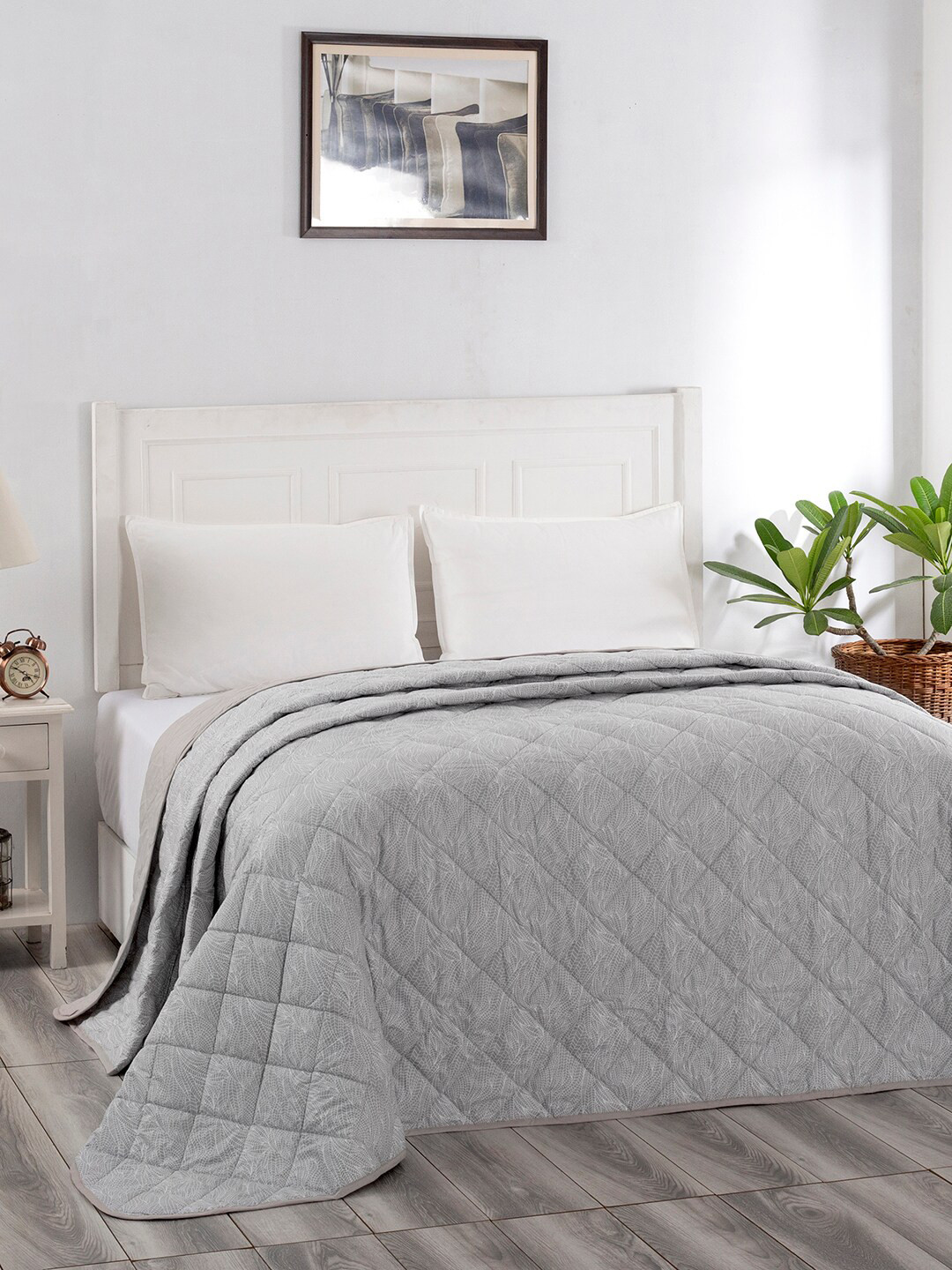 

In-House by maspar Grey Summer 110 GSM Cotton Double Bed Quilt