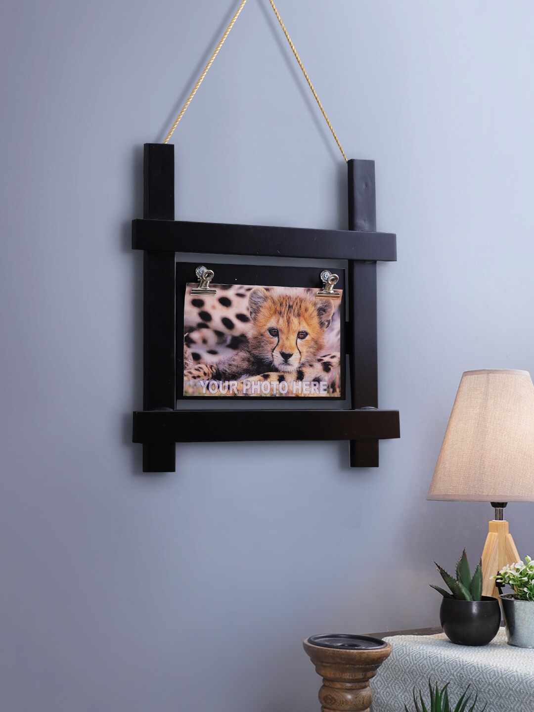 

Safal Black Wooden Ladder Style Designer Look Single Photograph Holder