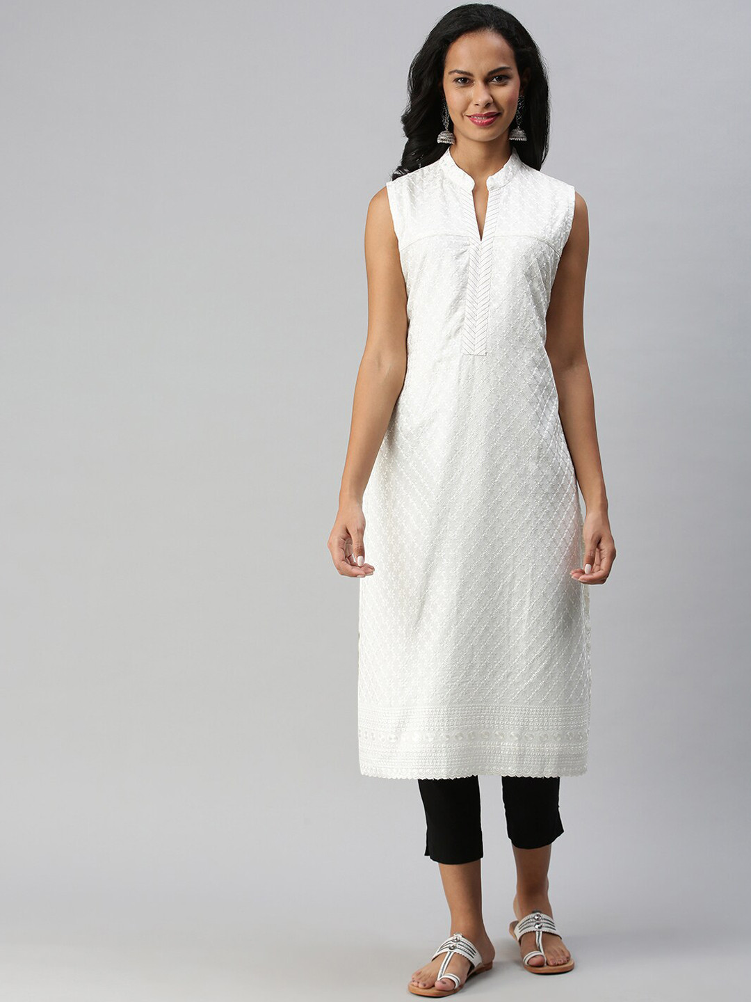

Soch Women Off White Ethnic Motifs Embroidered Chikankari Kurta