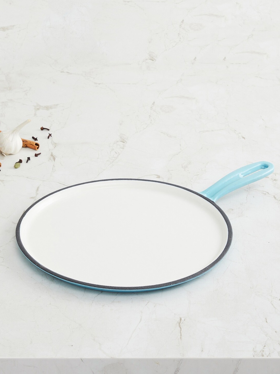 

Home Centre Blue & White Solid Iron Crepe Pan