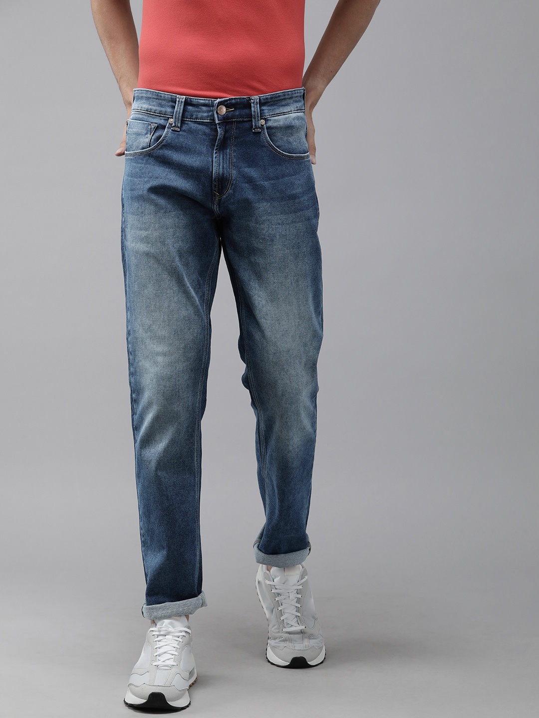 

SPYKAR Men Blue Straight Fit Heavy Fade Stretchable Jeans