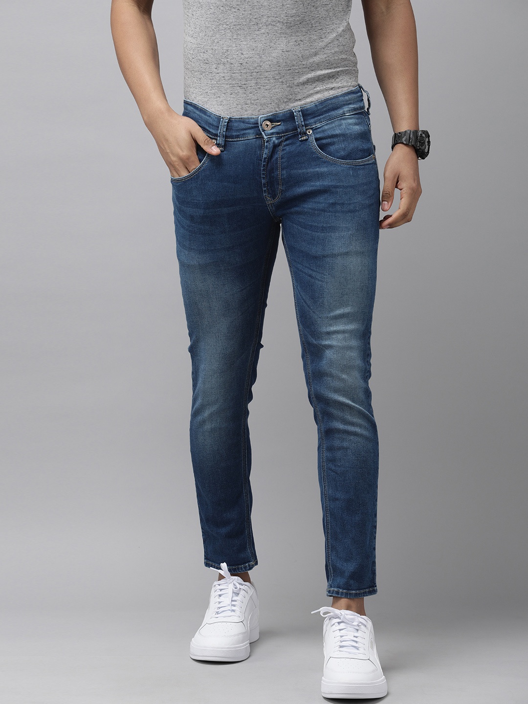 

SPYKAR Men Blue Super Skinny Fit Low-Rise Light Fade Stretchable Crop Jeans