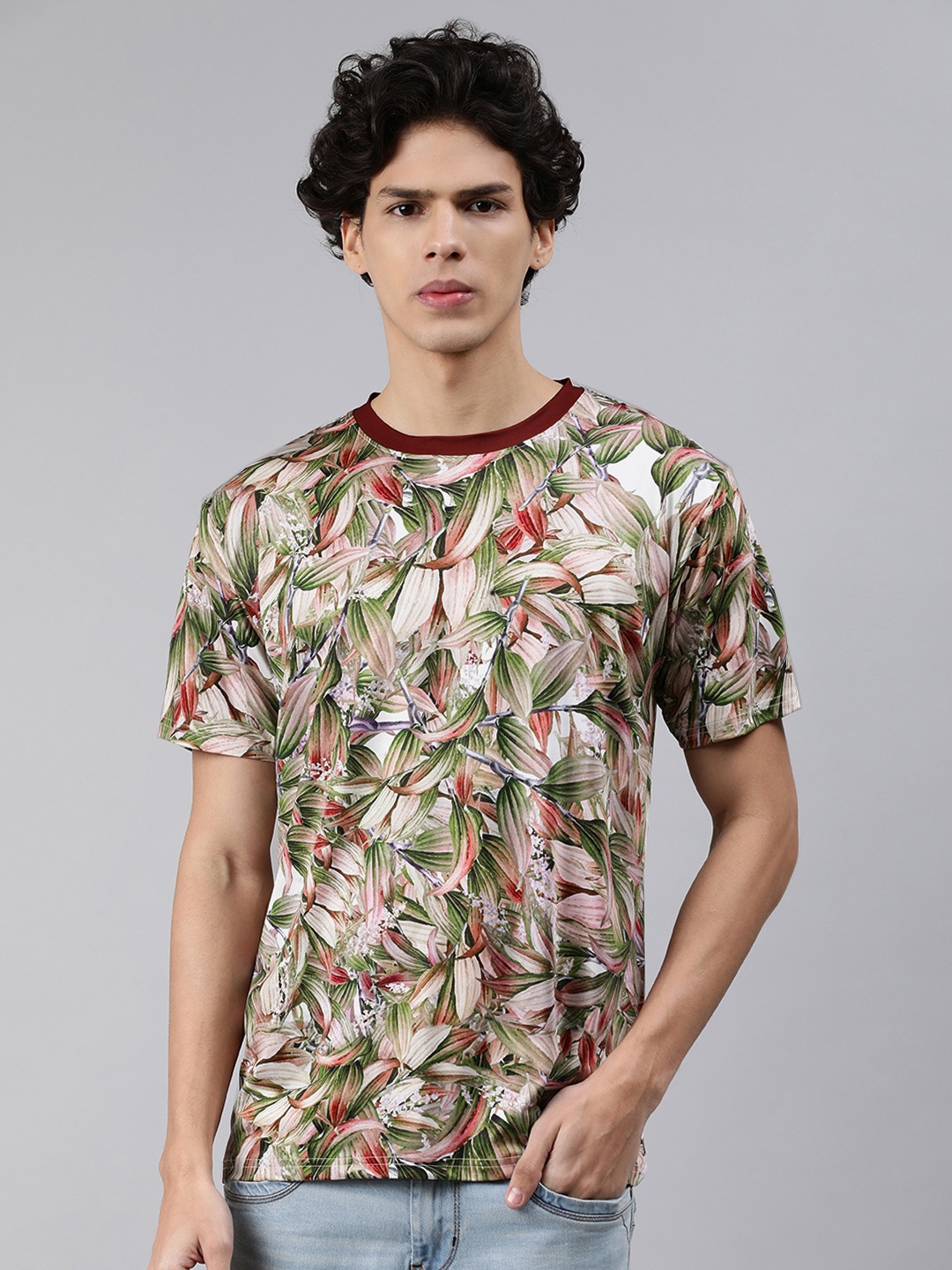 

mezmoda Men Green & Maroon Floral Printed Dry-Fit T-shirt