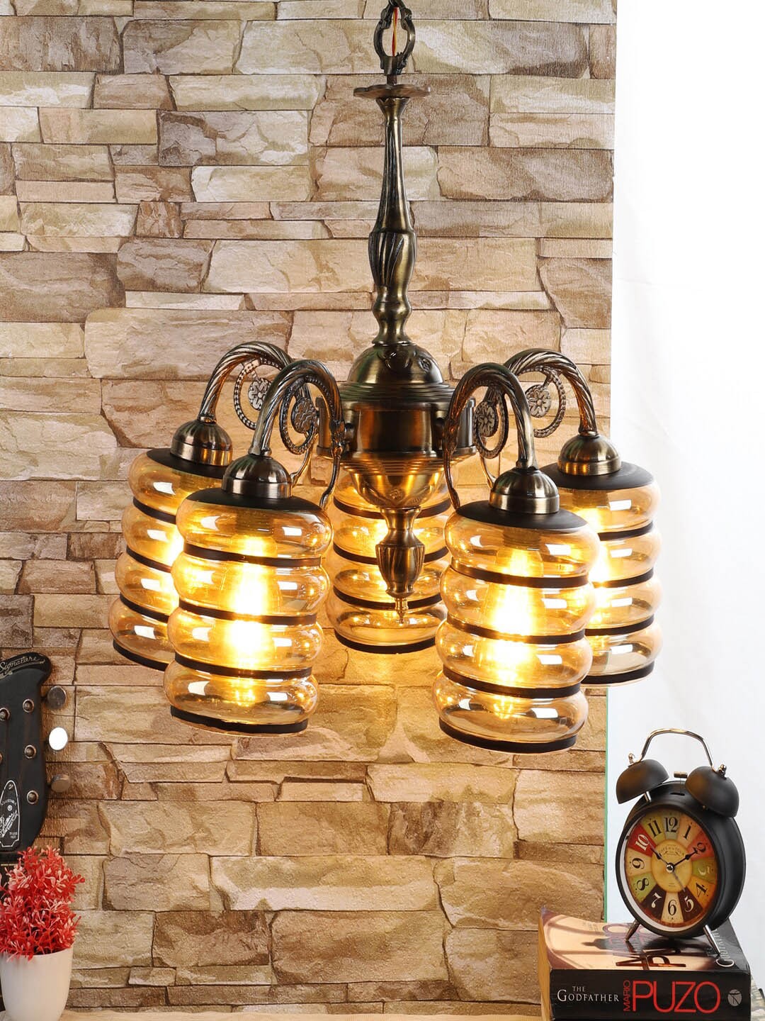 

MFD HOME FURNISHING Gold-Toned & Black Iron Contemporary Ceiling Chandelier
