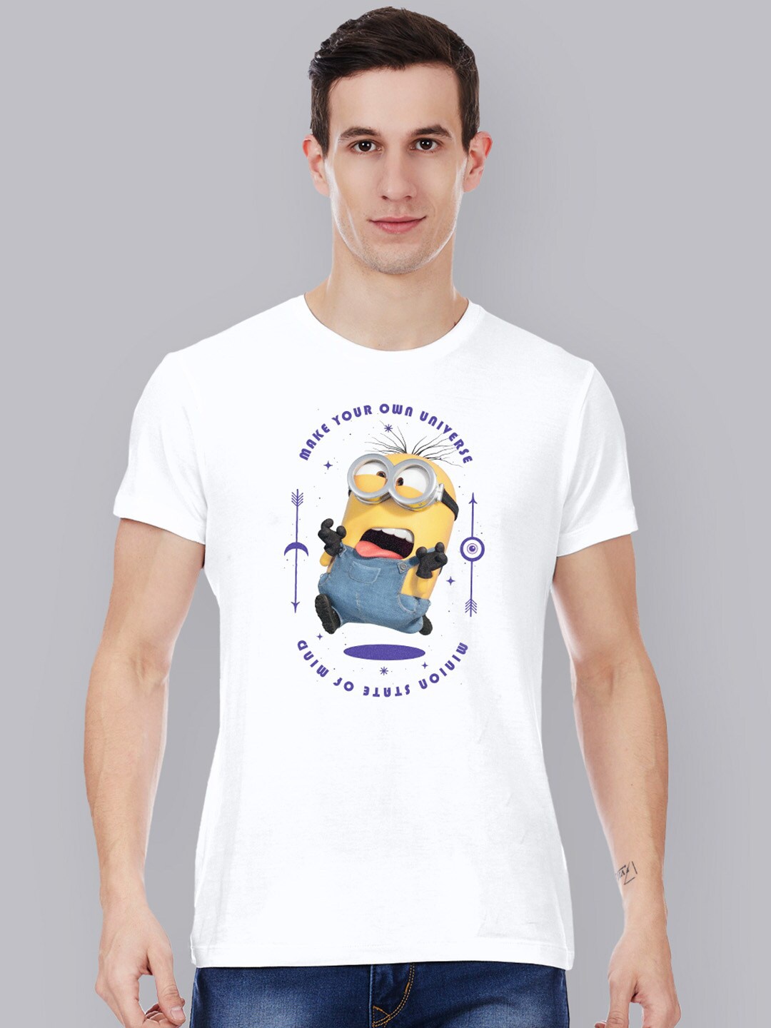 

Free Authority Men White Minions Printed Cotton Pure Cotton T-shirt