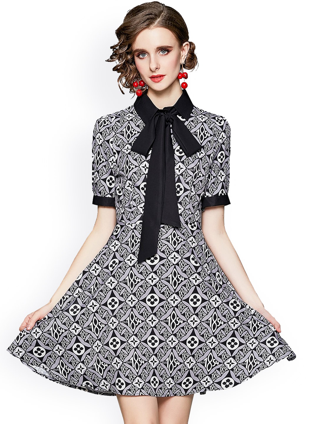

JC Collection Black Floral Mini Dress