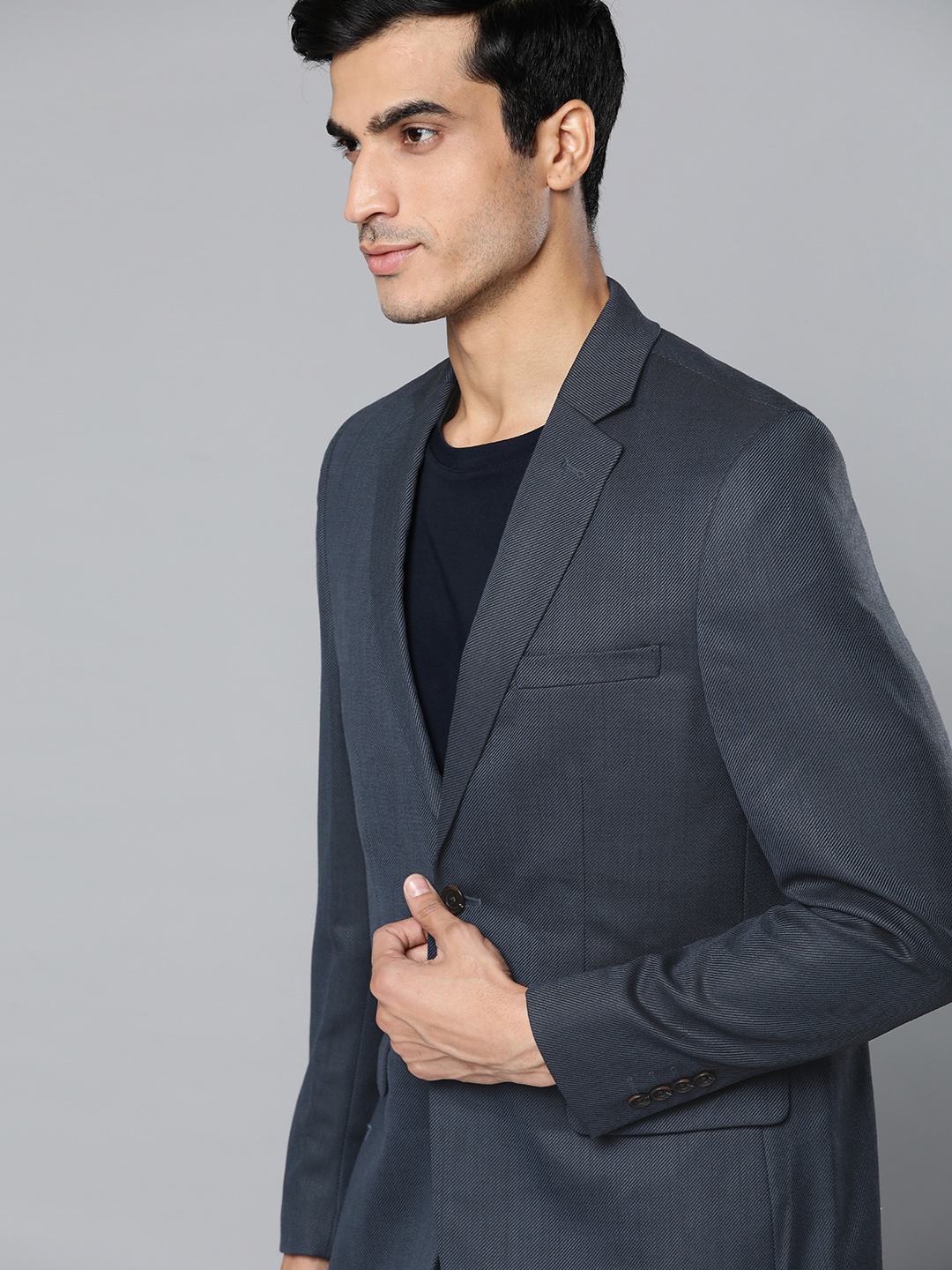 

Indian Terrain Men Navy Blue Solid Single-Breasted Blazer