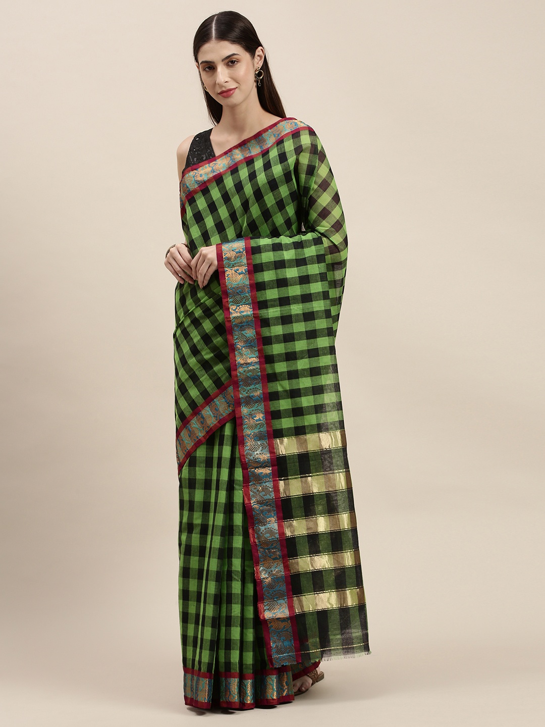 

KALINI Green & Black Checked Pure Cotton Maheshwari Saree
