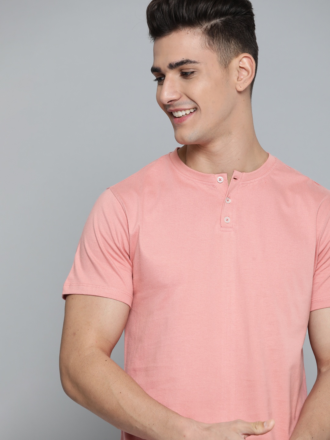 

Mast & Harbour Men Pink Cotton Henley Neck T-shirt