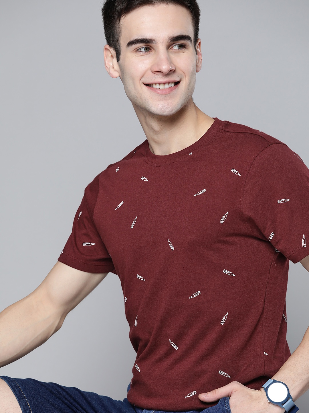 

Mast & Harbour Men Maroon & White Conversational Print Cotton T-shirt