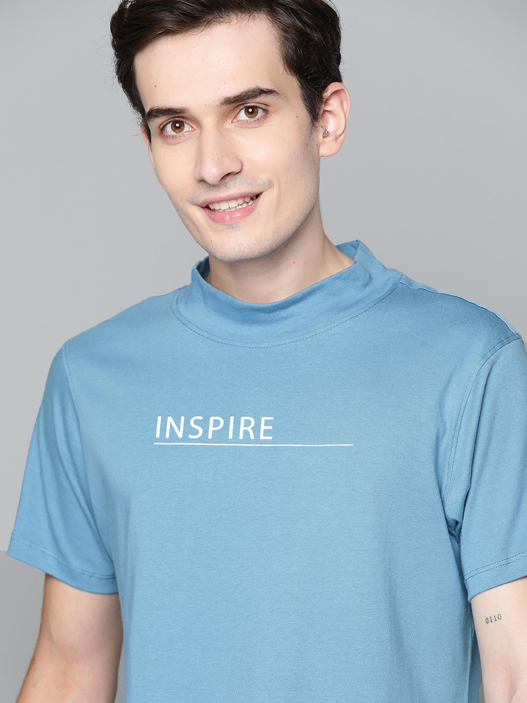 

Mast & Harbour Men Blue & White Typography Printed Pure Cotton T-shirt