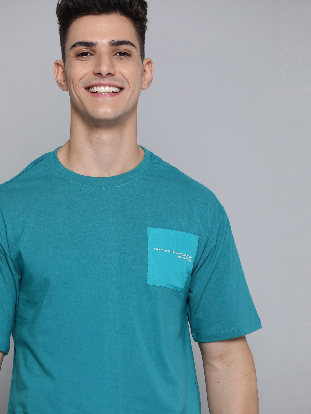 

Mast & Harbour Men Teal Blue Cotton T-shirt