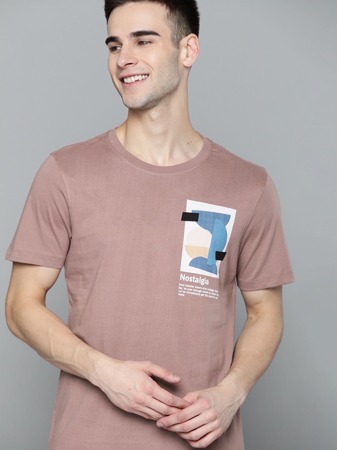 

Mast & Harbour Men Mauve Graphic Print Cotton T-shirt