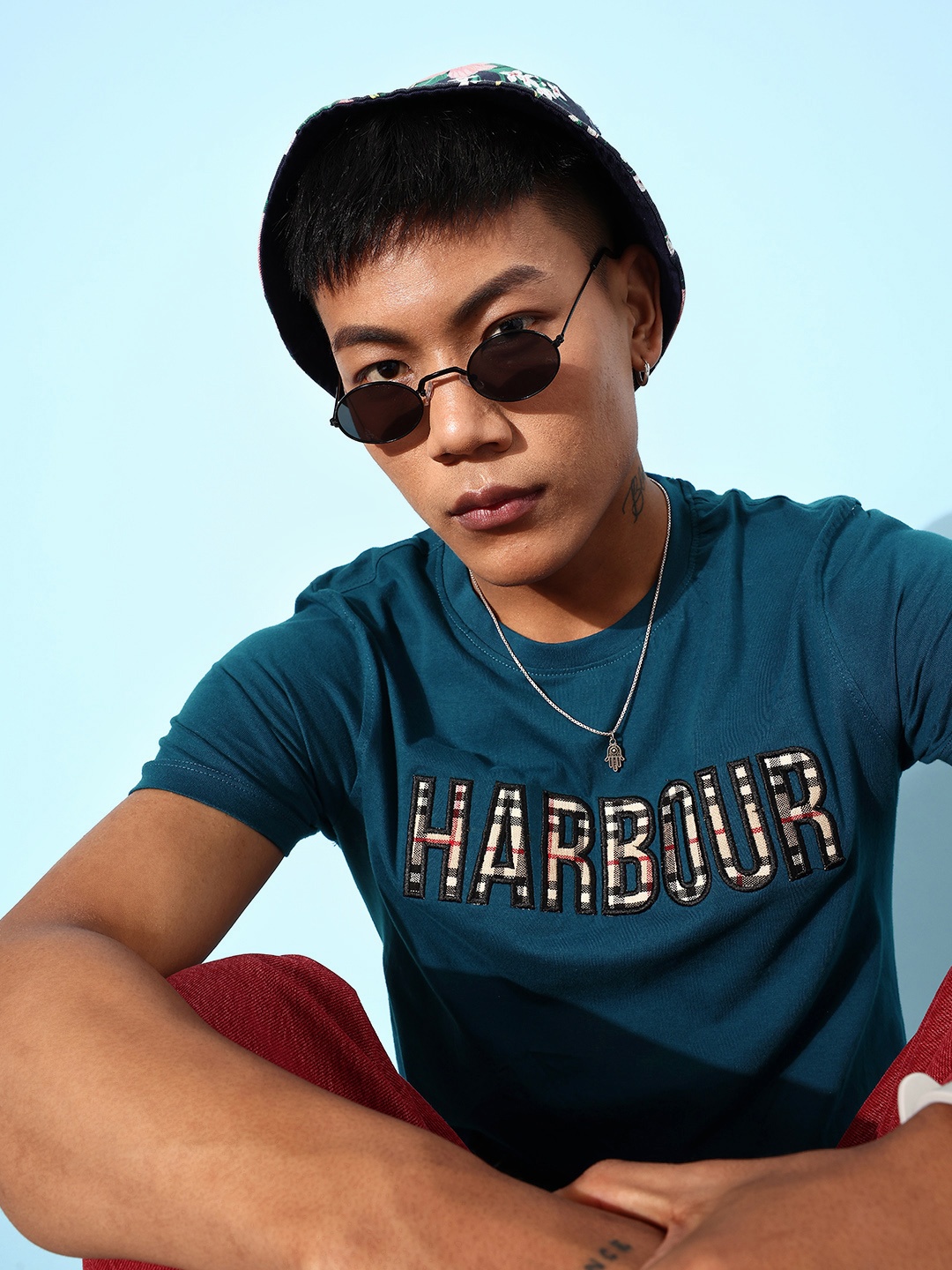 

Mast & Harbour Men Teal Self-Design Nostalgic Bright Tshirt