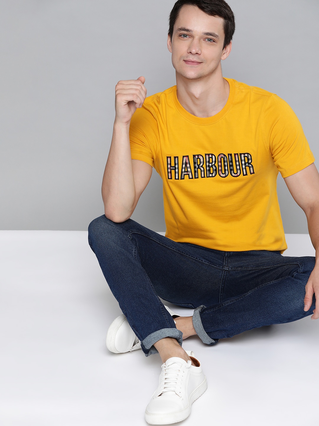 

Mast Harbour Men Mustard Yellow Pure Cotton Applique Detail Pure Cotton T-shirt